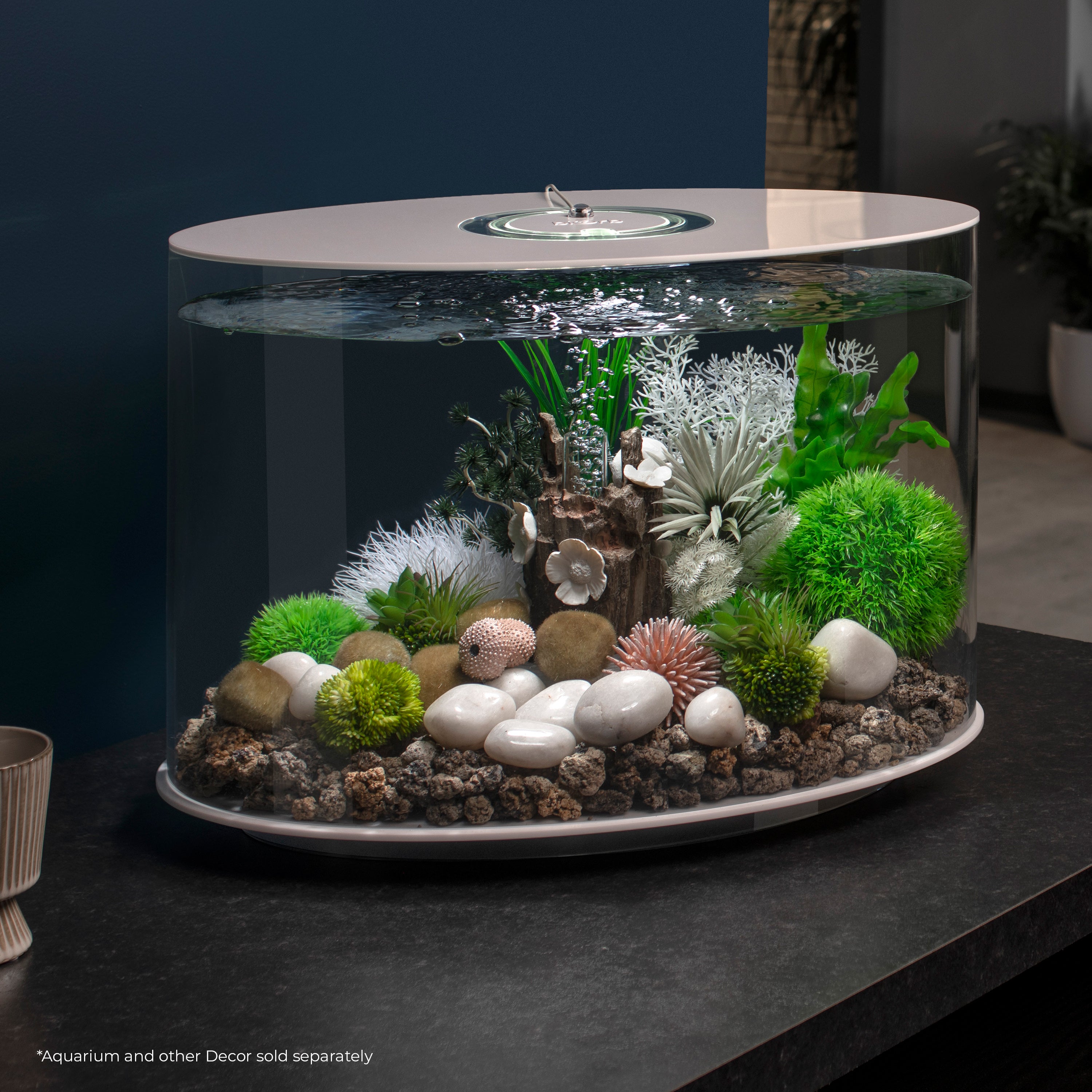 Small Flower Sculpture In Use